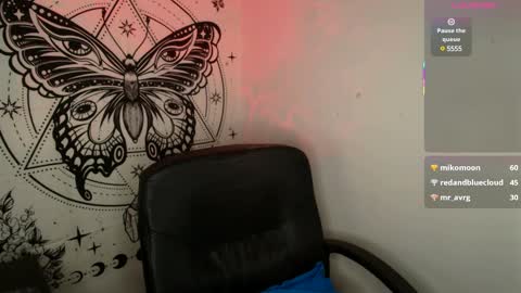 Snapshot of victoria_vox chatting on February 2025 02:35:02 PM Victoria online show from February 2025 02:35:02 PM