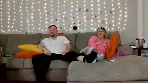 Victoria and Jesse online show from December 2024 12:27:01 PM