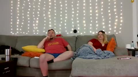 Victoria and Jesse online show from December 2024 08:51:02 AM