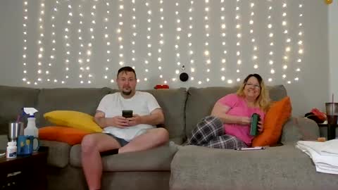 Victoria and Jesse online show from December 2024 06:35:02 AM