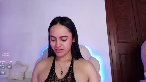 Snapshot of victoriablack_ chatting on February 2025 01:33:02 PM Victoria online show from February 2025 01:33:02 PM