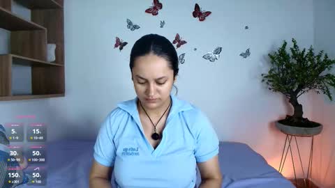 Snapshot of victoriablack_ chatting on November 2025 11:00:01 AM Victoria online show from November 2025 11:00:01 AM