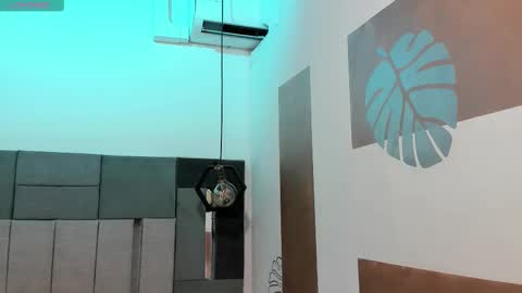 Victoria  online show from February 2026 08:18:01 PM