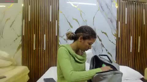 Snapshot of victoriaduarte chatting on June 2026 07:55:02 PM Victoria online show from June 2026 07:55:02 PM
