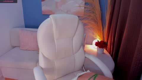 Victoria online show from December 2024 04:01:01 AM