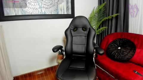 Snapshot of victoriapaker chatting on February 2026 10:43:01 AM victoriapaker online show from February 2026 10:43:01 AM