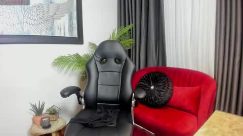 Snapshot of victoriapaker chatting on February 2026 10:55:02 AM victoriapaker online show from February 2026 10:55:02 AM