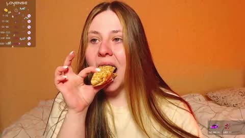 Snapshot of victoriassecrets_ chatting on February 2025 04:29:01 AM victoriassecrets_ online show from February 2025 04:29:01 AM