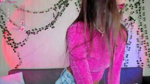 Victoria online show from October 2025 06:32:01 PM