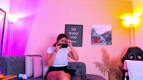 Snapshot of victoriazans chatting on February 2026 03:47:02 AM Victoriazans online show from February 2026 03:47:02 AM