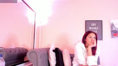 Victoriazans online show from May 2026 11:18:02 AM