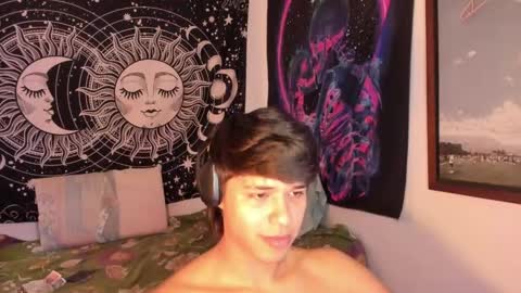 Victorino Jhonson online show from March 2025 08:52:01 PM