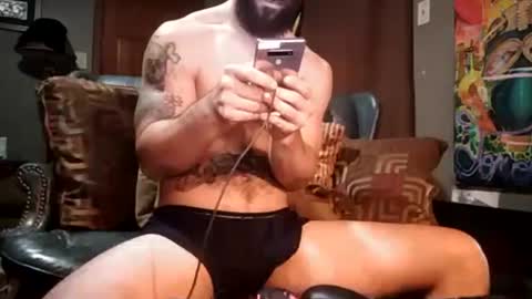 Snapshot of victoryyisours chatting on December 2024 12:02:01 PM victoryyisours online show from December 2024 12:02:01 PM