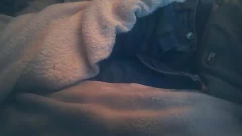 Snapshot of vicvictoree chatting on January 2026 07:17:01 PM vicvictoree online show from January 2026 07:17:01 PM