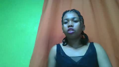 vierge28430 online show from May 2026 02:19:01 AM