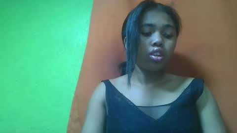 Snapshot of vierge28430 chatting on June 2026 06:08:01 AM vierge28430 online show from June 2026 06:08:01 AM