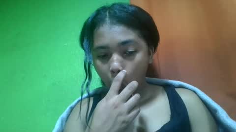 Snapshot of vierge28430 chatting on June 2026 01:52:01 AM vierge28430 online show from June 2026 01:52:01 AM