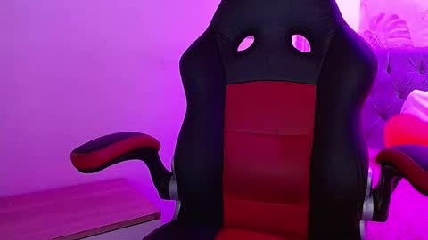 viioleta online show from February 2025 12:27:01 PM