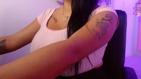 viioleta online show from May 2026 12:31:02 PM