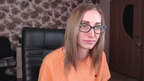 Vika online show from December 2024 04:26:01 PM