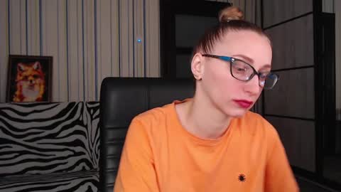 Vika online show from February 2025 06:19:01 PM