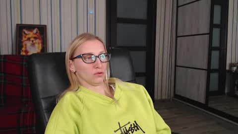 Vika online show from September 2025 02:07:02 PM