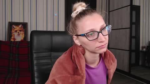 Vika online show from September 2025 01:31:02 AM
