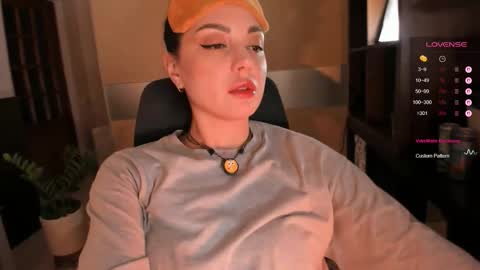 Viki Bellson online show from September 2025 06:30:02 PM