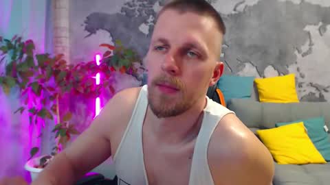 vikingchrisss online show from May 2026 10:36:01 AM