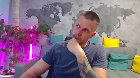 Snapshot of vikingchrisss chatting on June 2026 10:28:01 AM vikingchrisss online show from June 2026 10:28:01 AM