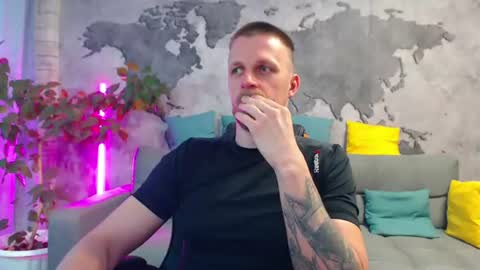 Snapshot of vikingchrisss chatting on June 2026 10:23:01 AM vikingchrisss online show from June 2026 10:23:01 AM