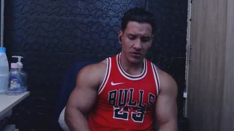 Viktor Herrera online show from January 2026 01:37:02 PM