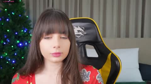 Alisa online show from December 2024 04:28:02 PM