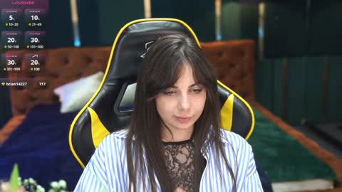 Alisa online show from January 2025 10:46:02 PM