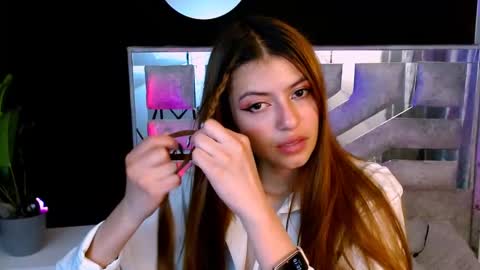 Snapshot of viky_evanss chatting on November 2025 06:51:01 PM viky_evanss online show from November 2025 06:51:01 PM