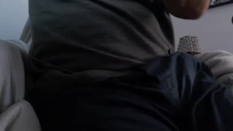 Snapshot of vin_dick_tive_ chatting on November 2025 03:05:01 PM Vincent online show from November 2025 03:05:01 PM