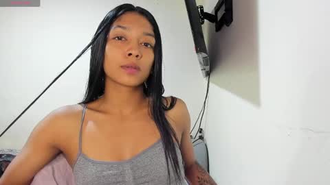 Vinaly online show from May 2026 06:13:02 PM