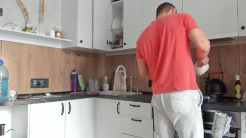 Snapshot of vincent_o chatting on December 2024 08:18:01 AM Vincent. uncut 18cm online show from December 2024 08:18:01 AM