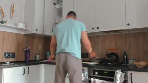 Snapshot of vincent_o chatting on January 2025 09:45:01 AM Vincent. uncut 18cm online show from January 2025 09:45:01 AM