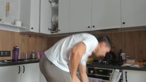 Snapshot of vincent_o chatting on February 2025 07:59:02 AM Vincent. uncut 18cm online show from February 2025 07:59:02 AM