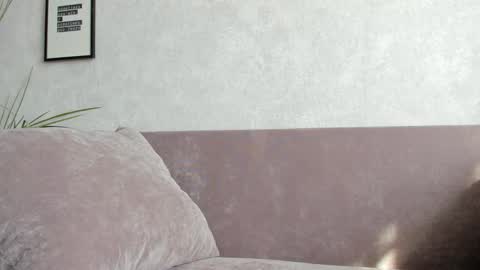 Snapshot of vincent_o chatting on September 2025 11:32:02 AM Vincent. uncut 18cm online show from September 2025 11:32:02 AM