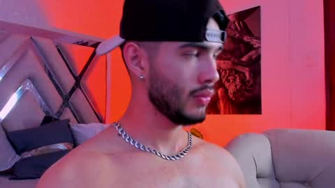 Vincent online show from April 2026 04:28:01 AM