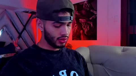 Vincent online show from April 2026 05:44:02 AM