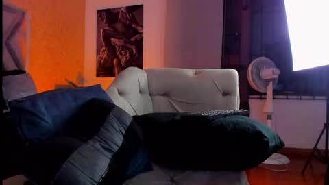 Vincent online show from May 2026 06:32:01 AM