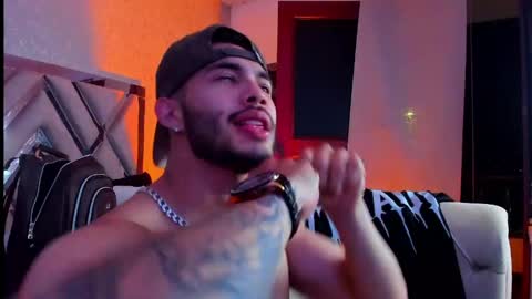 Vincent online show from May 2026 06:33:01 AM