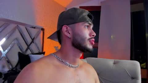 Vincent online show from May 2026 06:52:02 AM