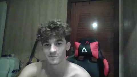 Snapshot of vincentprice69 chatting on January 2025 01:56:02 AM vincentprice69 online show from January 2025 01:56:02 AM