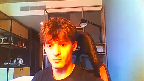 Snapshot of vincentprice69 chatting on October 2025 04:14:02 PM vincentprice69 online show from October 2025 04:14:02 PM