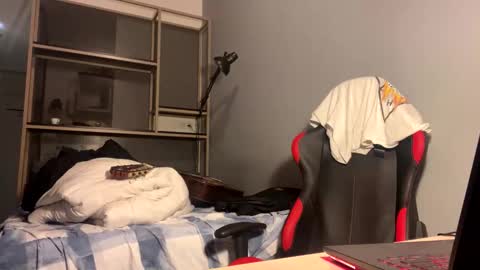 Snapshot of vincentprice69 chatting on November 2025 07:48:02 PM vincentprice69 online show from November 2025 07:48:02 PM