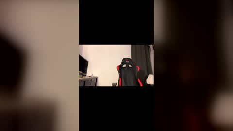 Snapshot of vincentprice69 chatting on February 2026 09:18:02 PM vincentprice69 online show from February 2026 09:18:02 PM